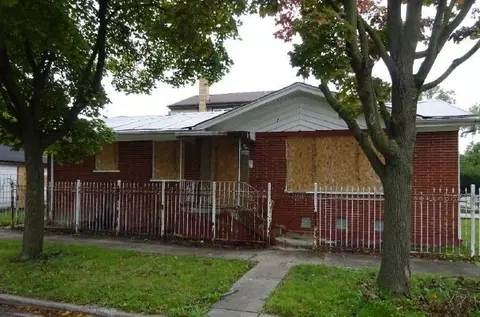 1025 E 90th St, Chicago, IL 60619 photo 2
