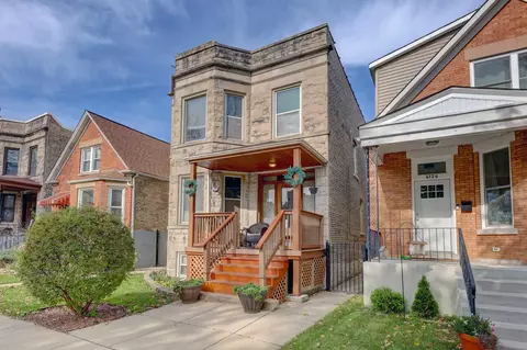 4128 W Cornelia Ave, Chicago, IL 60641