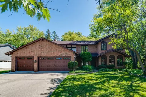 1355 Carol Ln, Deerfield, IL 60015