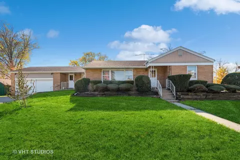 301 S Wisconsin Ave, Addison, IL 60101