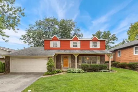 77 University Dr, Buffalo Grove, IL 60089