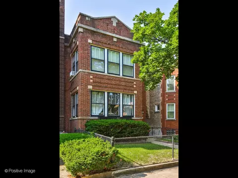 1421 W Cuyler Ave, Chicago, IL 60613