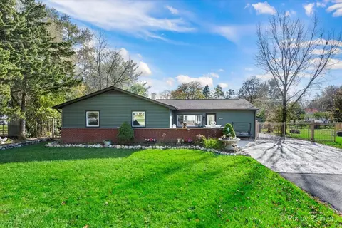 1407 Plainview Rd, Carpentersville, IL 60110