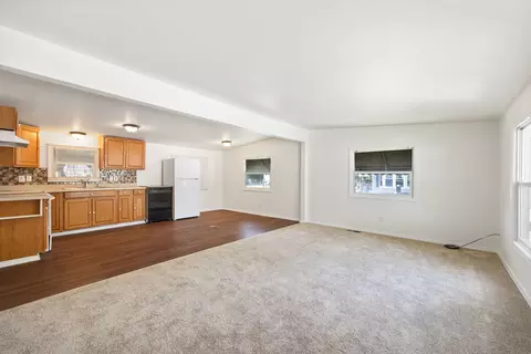1149 Richard Rd, Elgin, IL 60123 photo 3