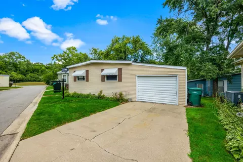 1149 Richard Rd, Elgin, IL 60123 photo 17