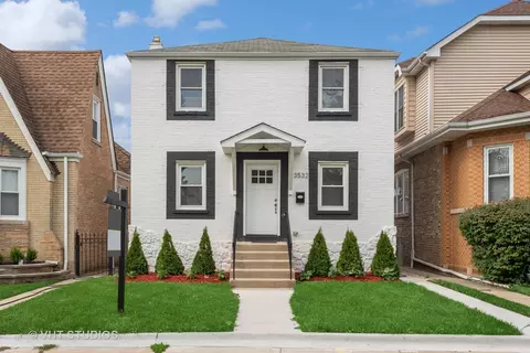 3532 N Nordica Ave, Chicago, IL 60634