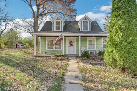 36910 N Alice Ln, Lake Villa, IL 60046