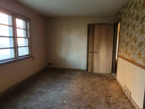 1453 Perry St, Des Plaines, IL 60016 photo 14