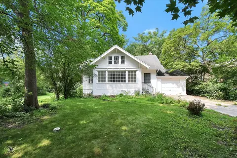 936 Park Dr, Flossmoor, IL 60422