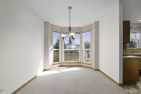554 Sumac Dr, Aurora, IL 60506 photo 4