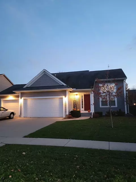2995 Buffalo Ln, Normal, IL 61761