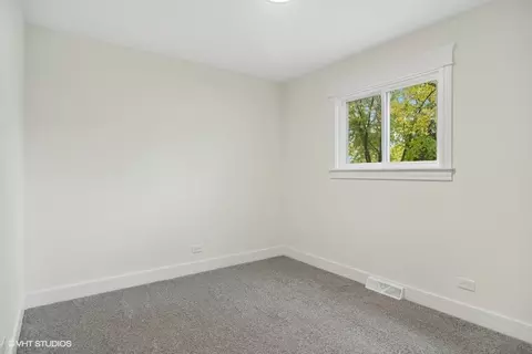 856 E Aster Ave, Palatine, IL 60074 photo 17