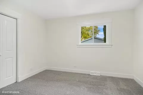 856 E Aster Ave, Palatine, IL 60074 photo 16