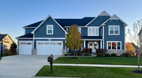 4328 Carpenter Rd, Naperville, IL 60564