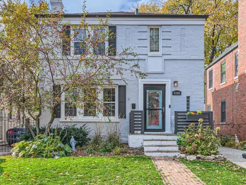 9146 S Oakley Ave, Chicago, IL 60643