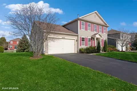 2855 Fieldbrook Ave, Wauconda, IL 60084