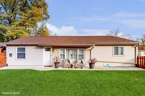 503 N Harrison Ave, Aurora, IL 60506