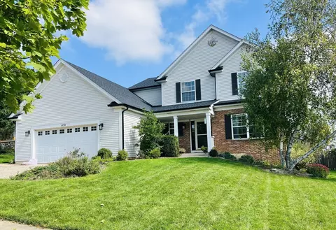 1171 Collins Dr, Elburn, IL 60119