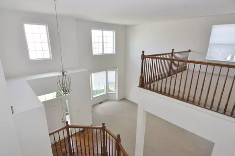 5897 Chatham Dr, Hoffman Estates, IL 60192 photo 19