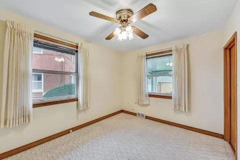 2437 W Forestview Ave, North Riverside, IL 60546 photo 23