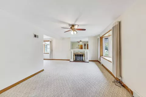 2437 W Forestview Ave, North Riverside, IL 60546 photo 6
