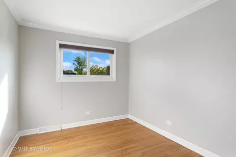 212 E Crestview Ave, Elmhurst, IL 60126 photo 12