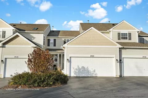 2920 Sheehan Dr, Naperville, IL 60564