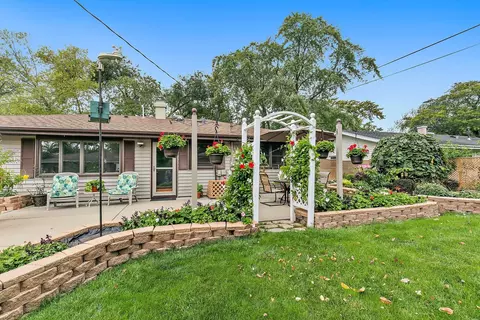 165 Washington Blvd, Hoffman Estates, IL 60169 photo 23