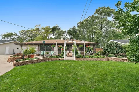 165 Washington Blvd, Hoffman Estates, IL 60169 photo 19