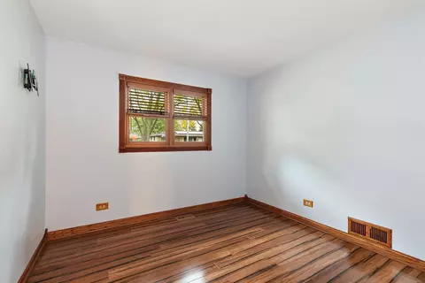 165 Washington Blvd, Hoffman Estates, IL 60169 photo 13