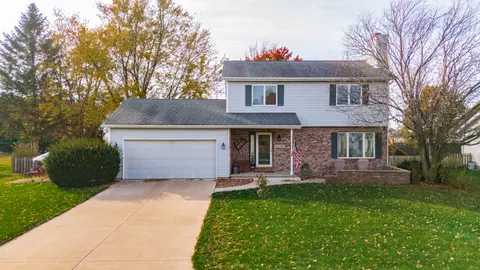 803 N Washington St, Hudson, IL 61748