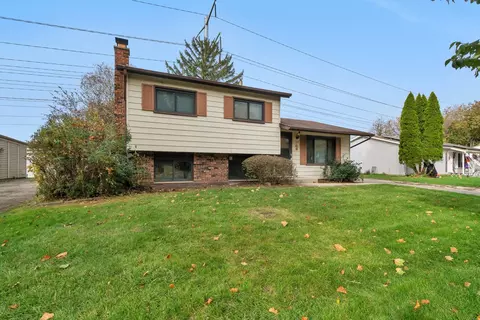 113 Valley Dr, Bolingbrook, IL 60440