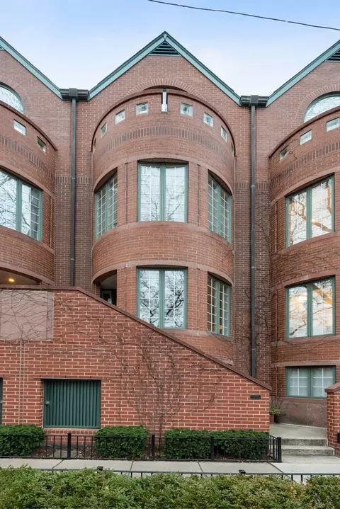 1906 N Sedgwick St, Chicago, IL 60614