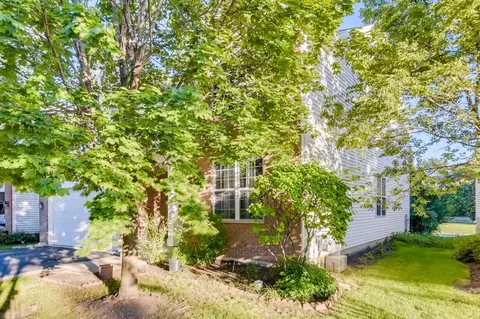 2137 W Silverleaf Ln, Addison, IL 60101 photo 26