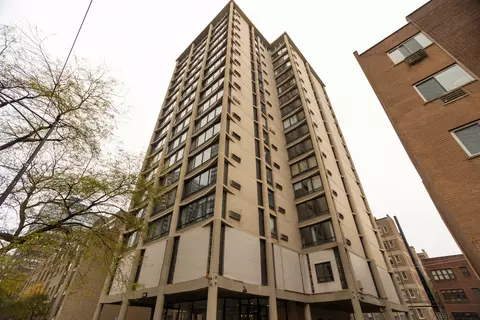 5740 N Sheridan Rd #4E, Chicago, IL 60660