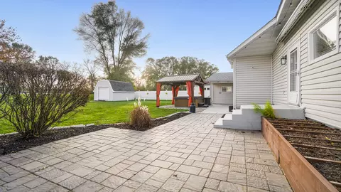 202 S Maple St, Davis Junction, IL 61020 photo 23