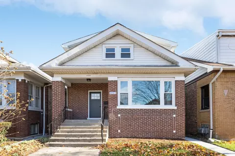 4123 N Mason Ave, Chicago, IL 60634