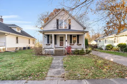 492 N Elm Blvd, Monticello, IL 61856
