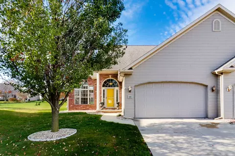 2301 Callard Ln, Normal, IL 61761