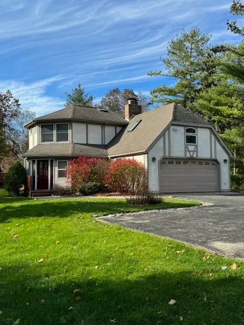 26166 N Orchard Rd, Barrington, IL 60010