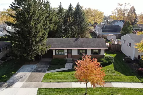 9305 Oak St, Orland Park, IL 60462