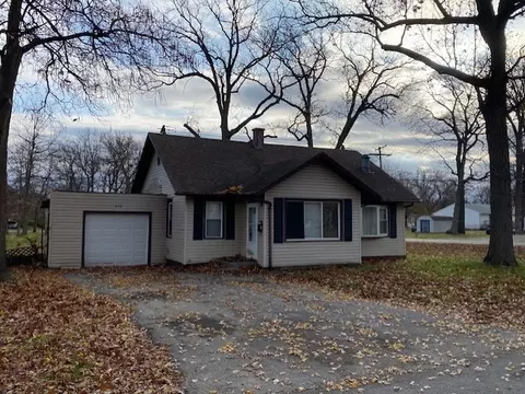 602 Pontiac St, Joliet, IL 60432