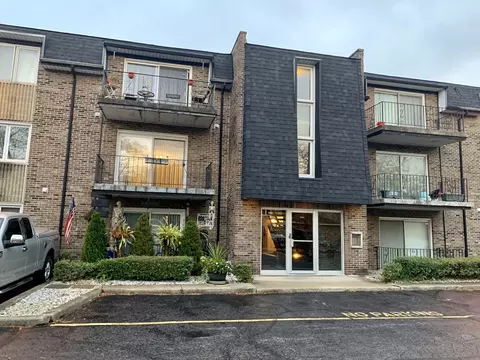 10831 S Keating Ave #2SE, Oak Lawn, IL 60453