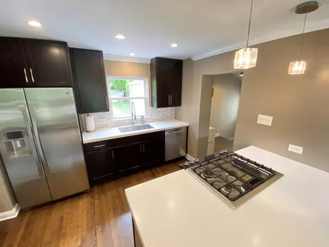 751 Selborne Rd, Riverside, IL 60546 photo 8