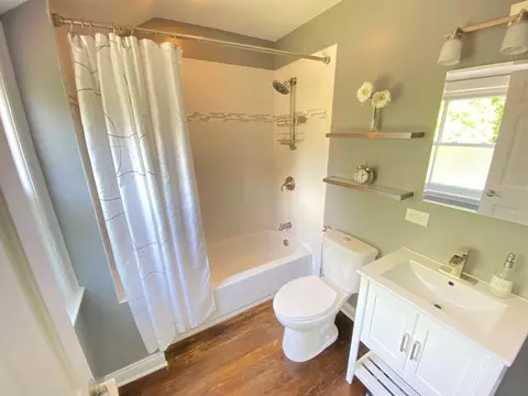 751 Selborne Rd, Riverside, IL 60546 photo 32