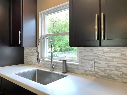 751 Selborne Rd, Riverside, IL 60546 photo 9
