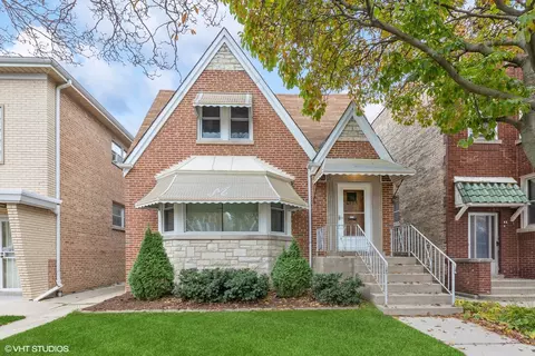 4905 N Marmora Ave, Chicago, IL 60630