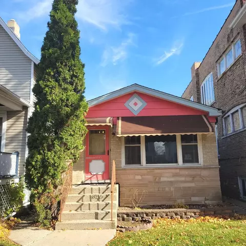 4045 N Kilbourn Ave, Chicago, IL 60641