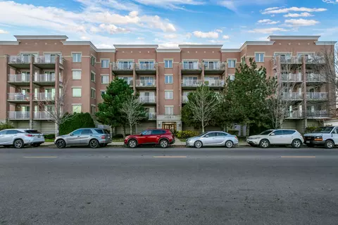 3258 N Harlem Ave #506, Chicago, IL 60634