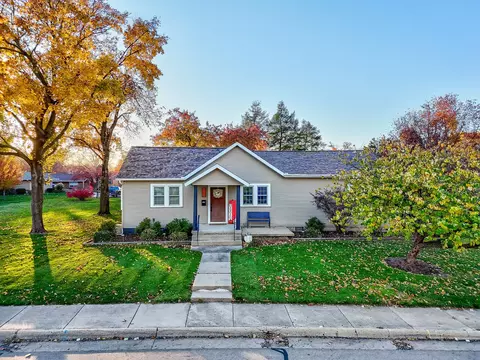 905 State St, Ottawa, IL 61350 photo 2